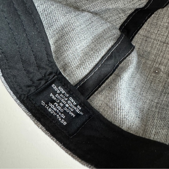 Super Mario Hat Vintage OSFM - Picture 6 of 7